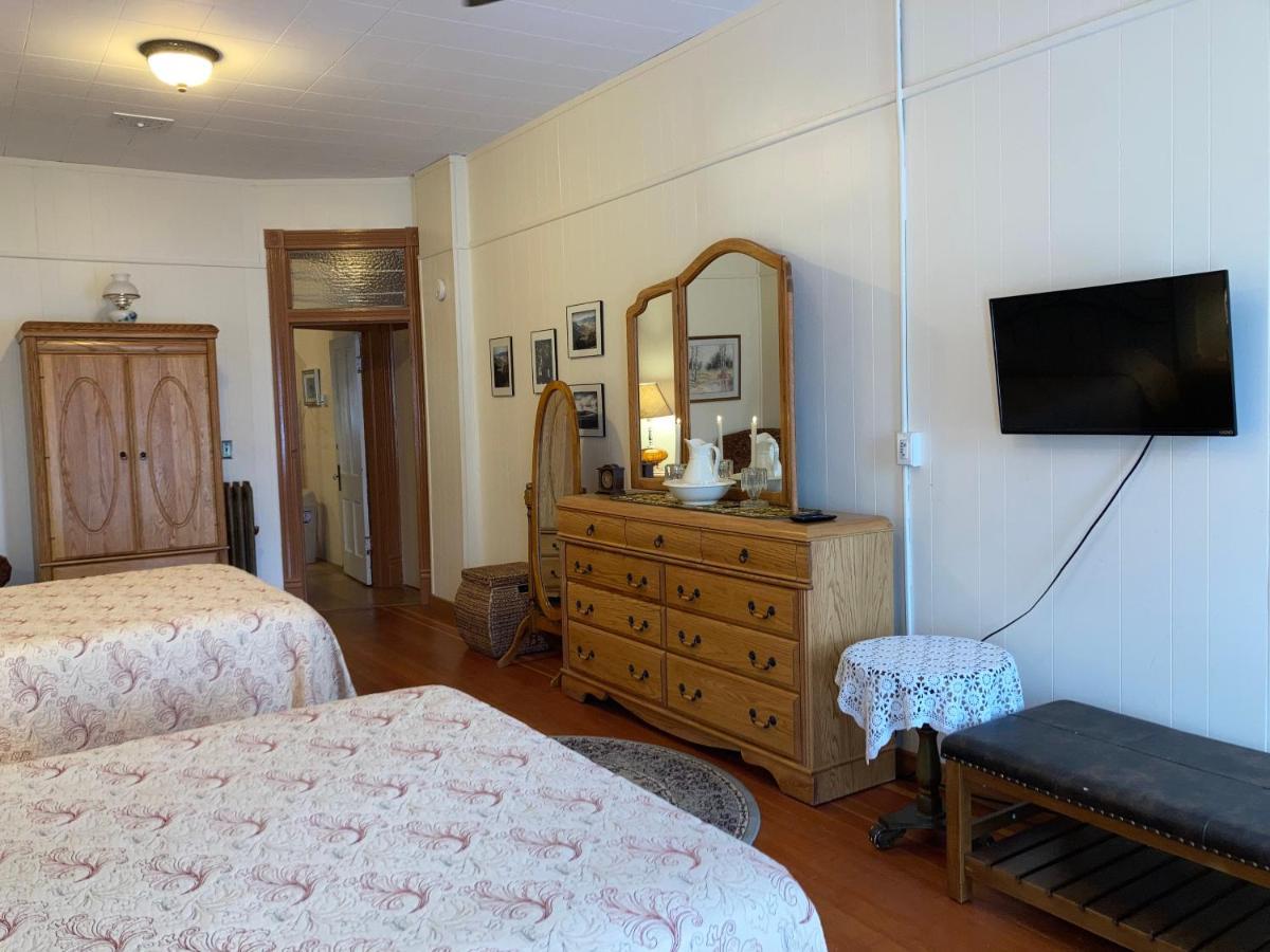 Historic Capitol Hotel Vacation Suites Downtown 水牛城 外观 照片
