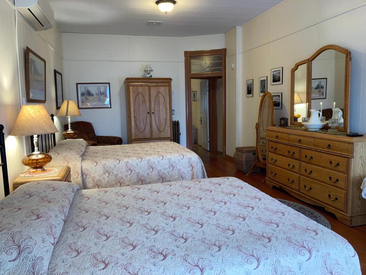Historic Capitol Hotel Vacation Suites Downtown 水牛城 外观 照片