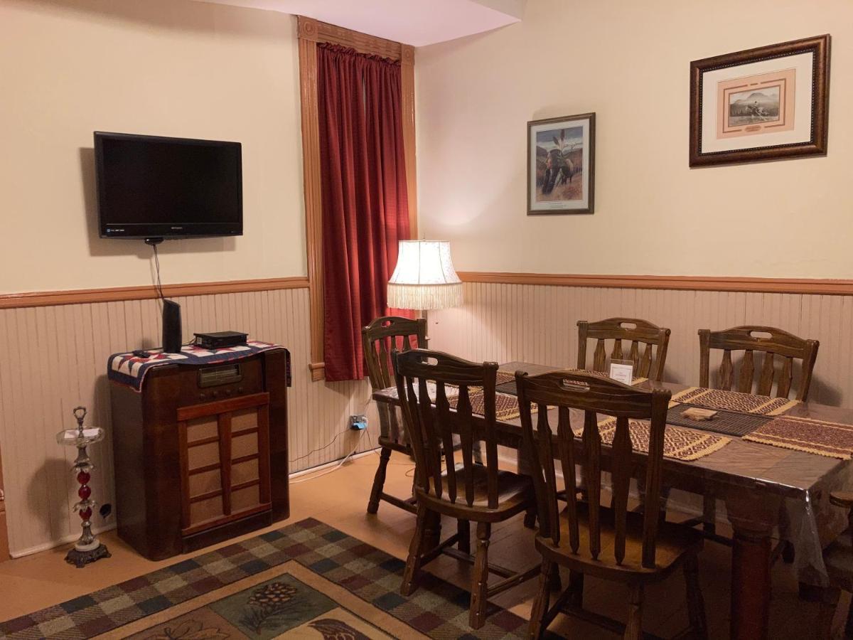 Historic Capitol Hotel Vacation Suites Downtown 水牛城 外观 照片