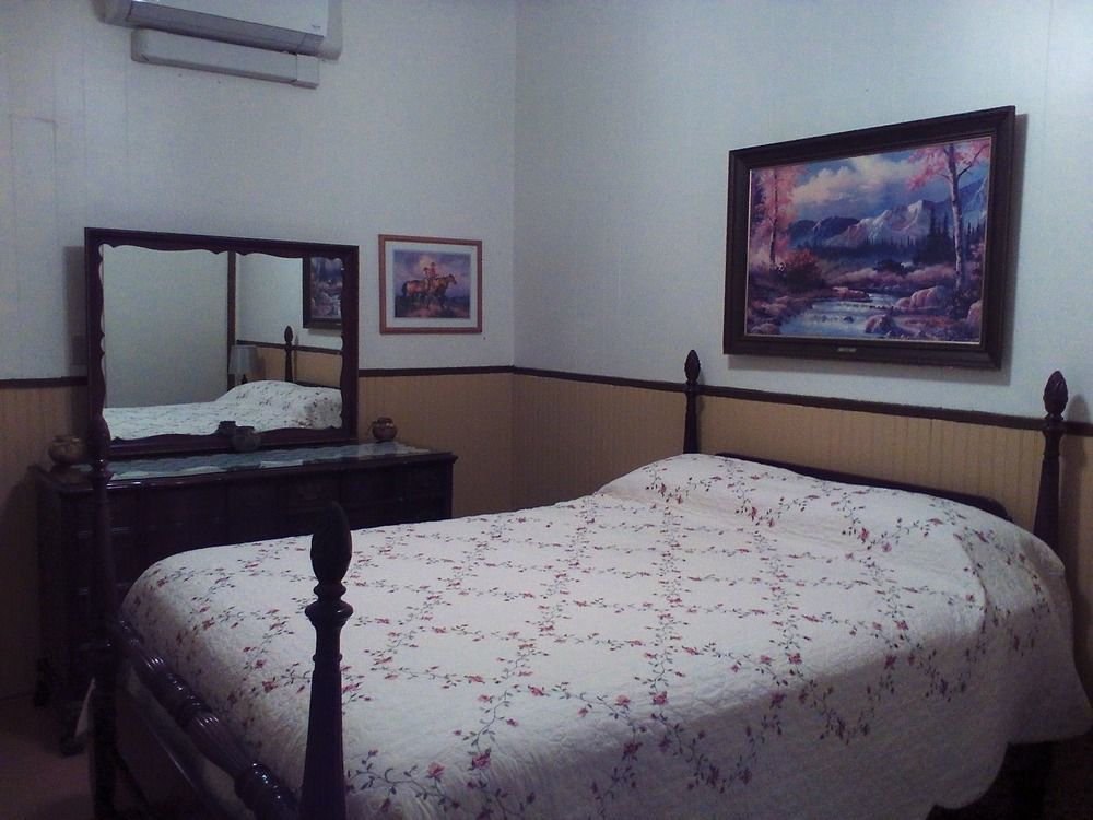 Historic Capitol Hotel Vacation Suites Downtown 水牛城 外观 照片
